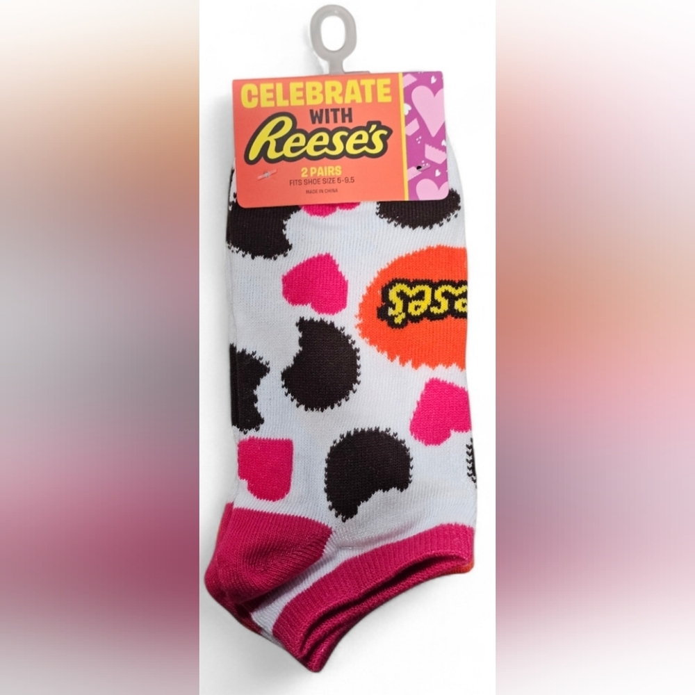 Reese's Valentine Themed Socks 2 Pairs, Fit Shoe Size 5-9.5, New